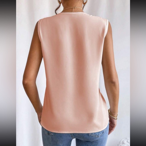 Luxe V neck blouse - Picture 7 of 15